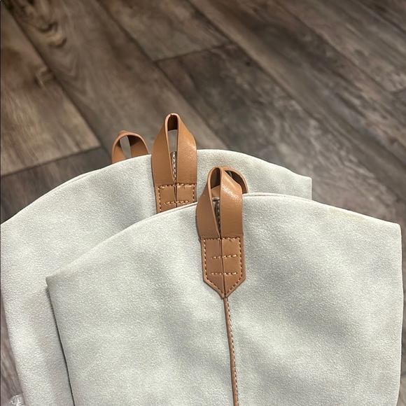 Mi.iM Soft Gray and Tan Heeled Boots - Picture 4 of 4